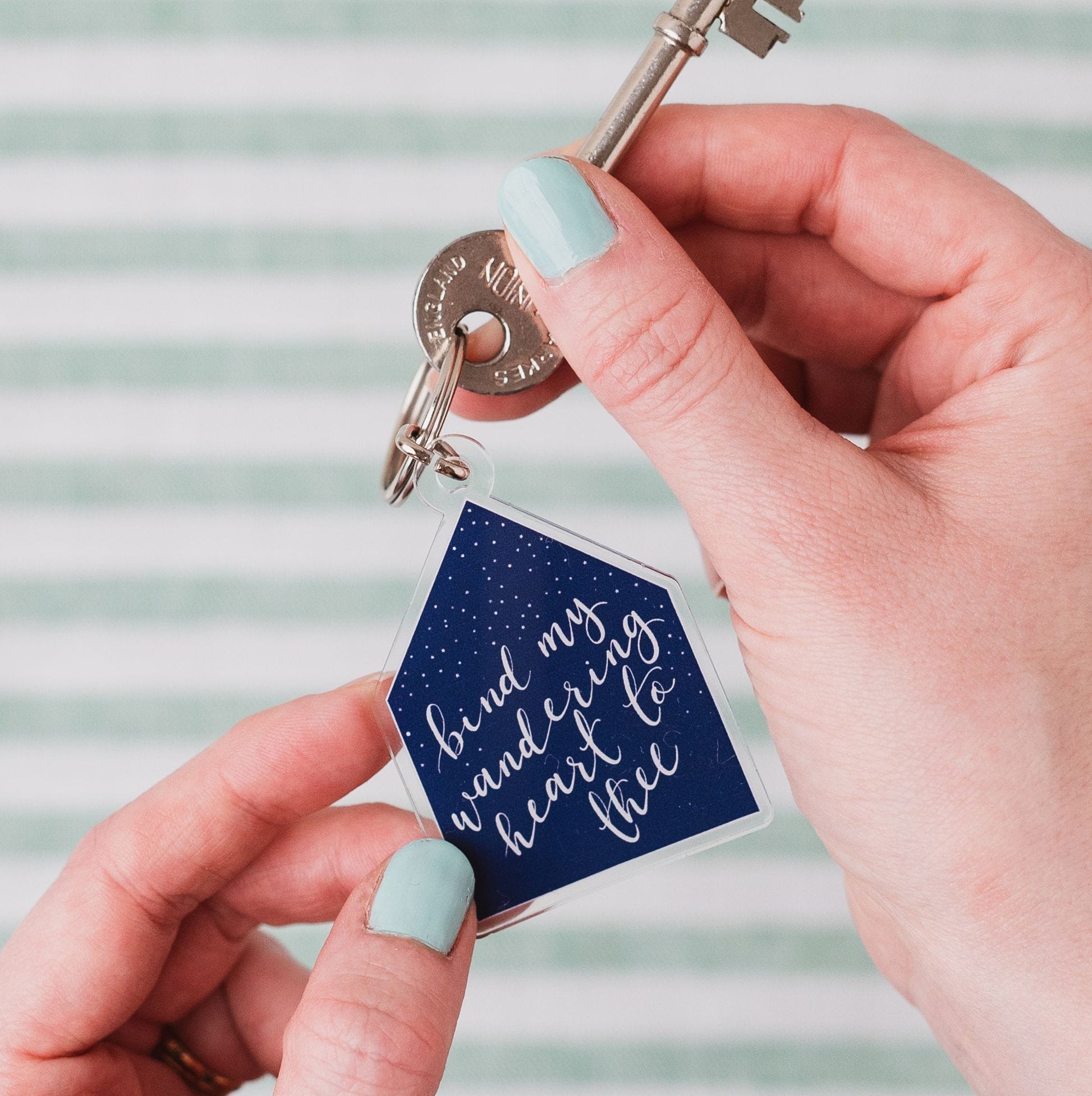 Christian Keyring - Bind My Wandering Heart to Thee And Hope Designs Keyring