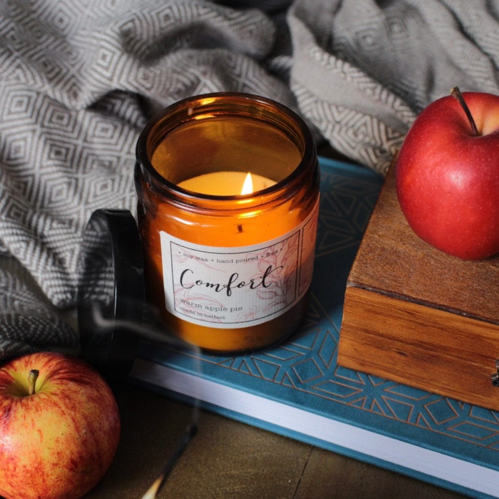 And Hope Designs Warm Apple Pie 8oz jar candle
